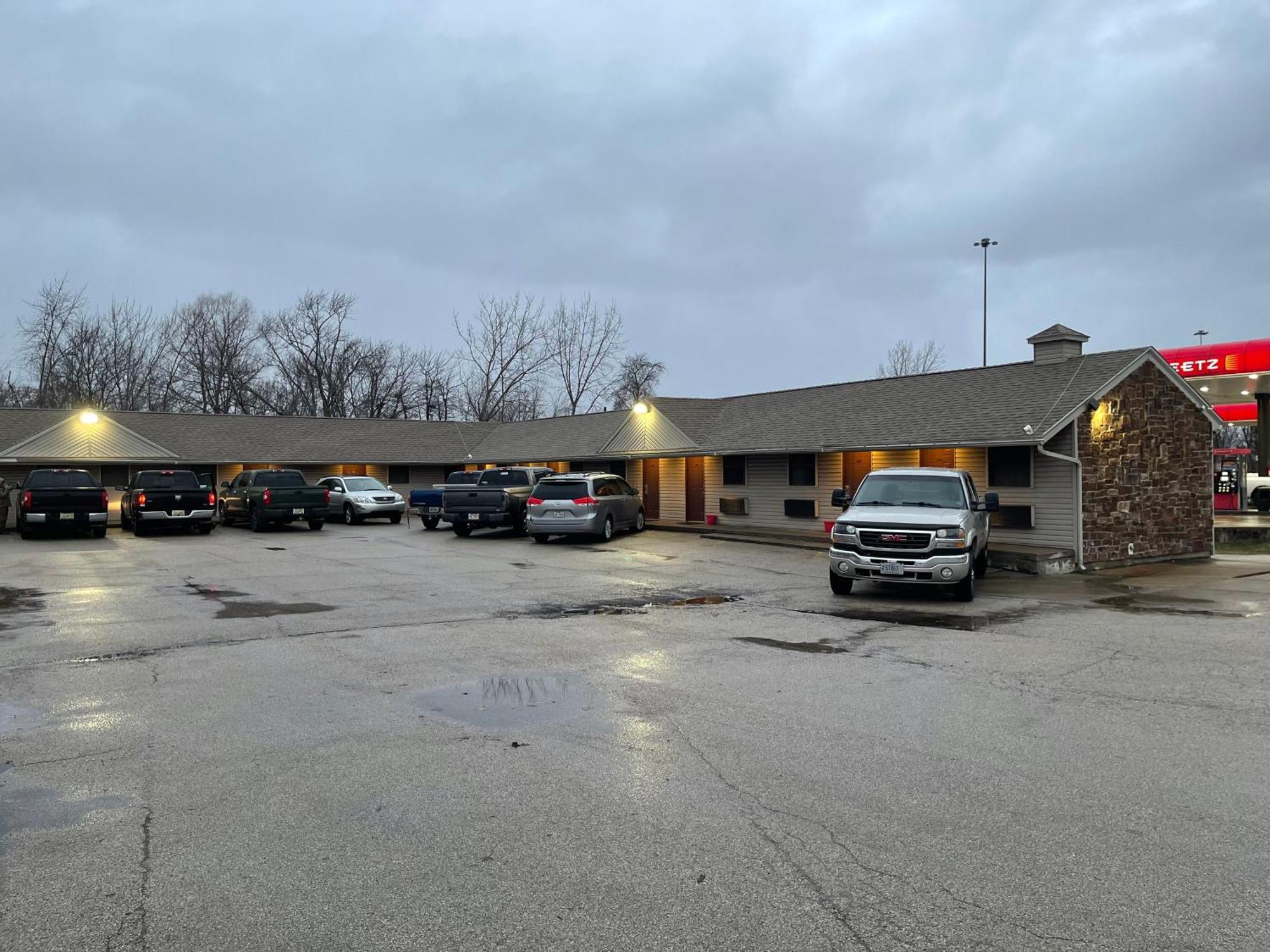 Economy Inn & Suites Ashtabula Luaran gambar
